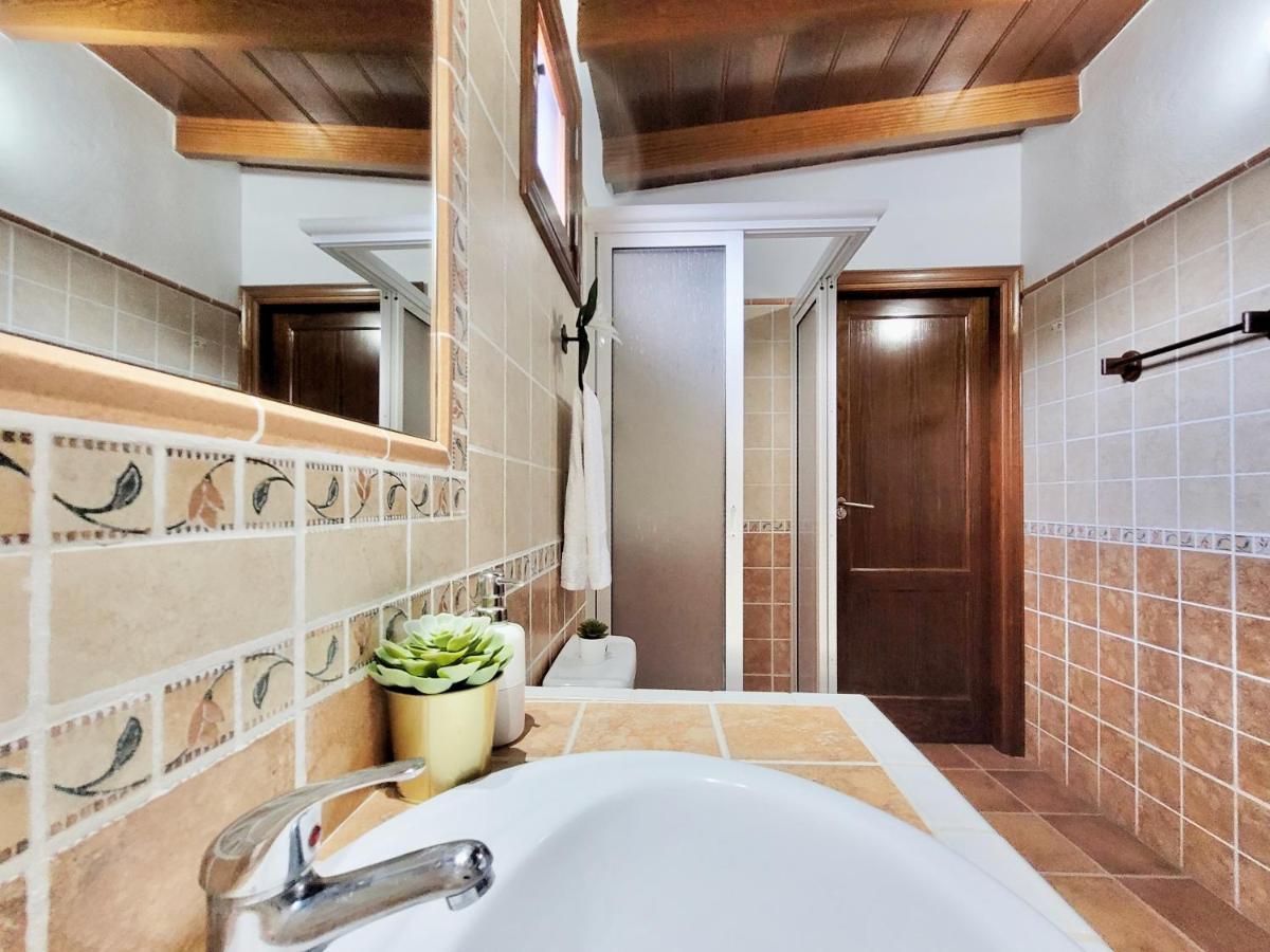 Bollullo Sunset - Apamate Apartment ลาโอโรตาวา ภายนอก รูปภาพ